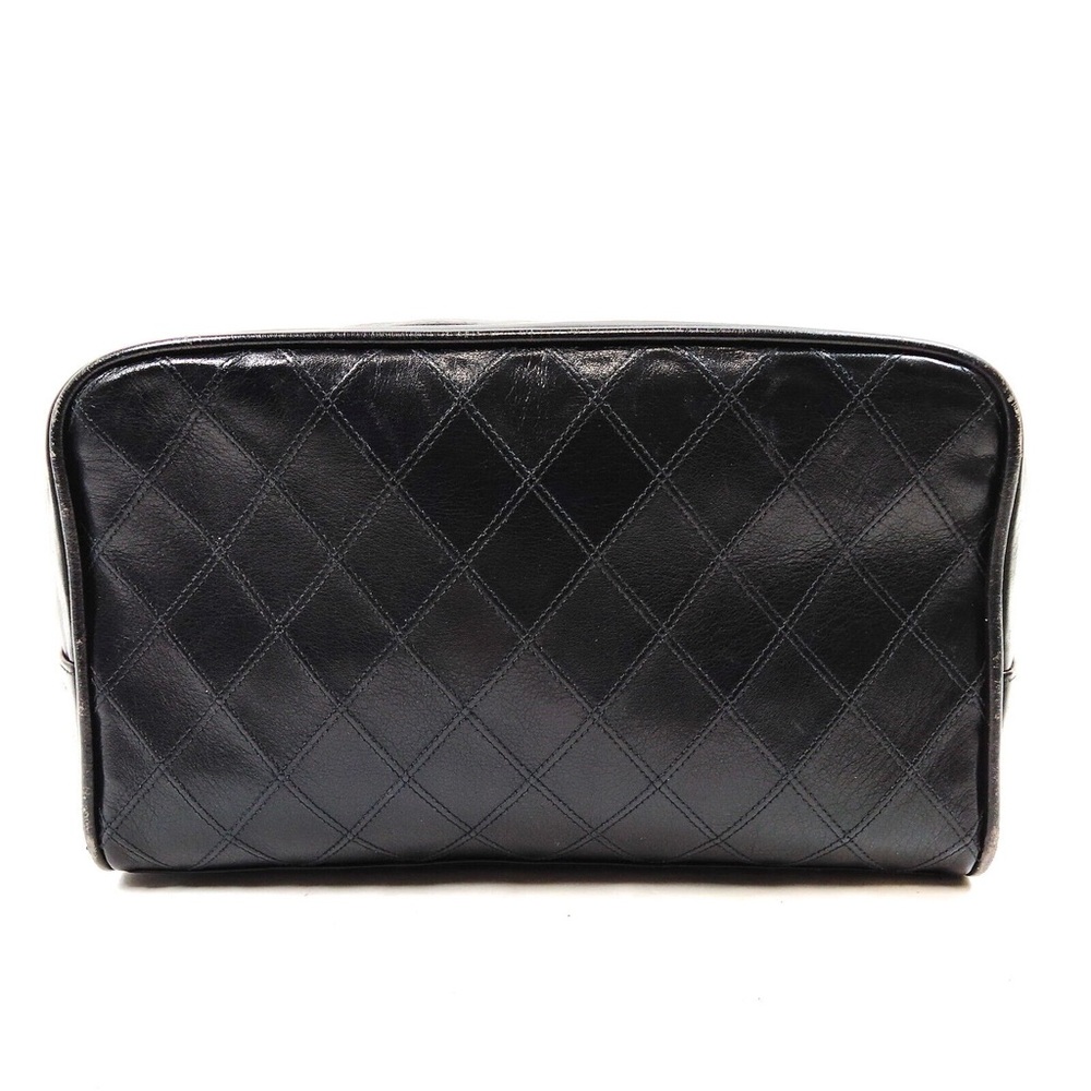 CHANEL Bicolore Diamond Stitched Vanity Bag With COA Card! 🔥🔥🔥